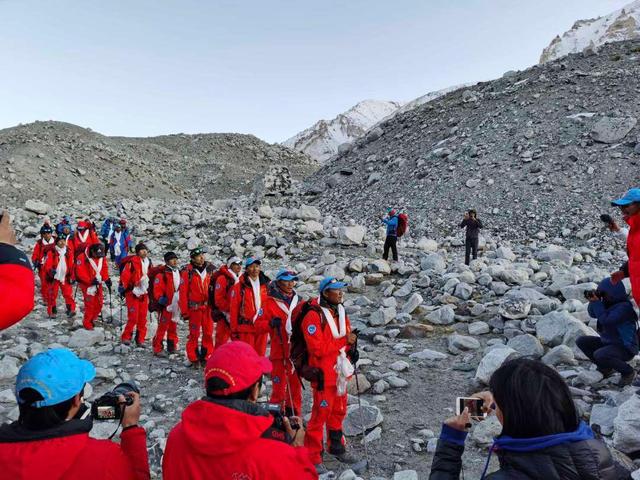 新京报客户端珠峰高程测量2020珠峰高程测量登山队