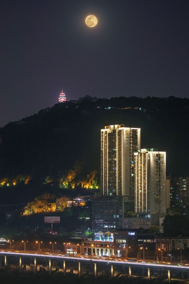 夜景拍照月亮苹果版苹果相机夜景模式在哪-第2张图片-亚星国际官网